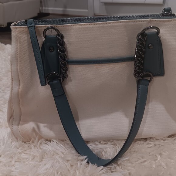 Simply Vera Vera Wang purse - Picture 2 of 5